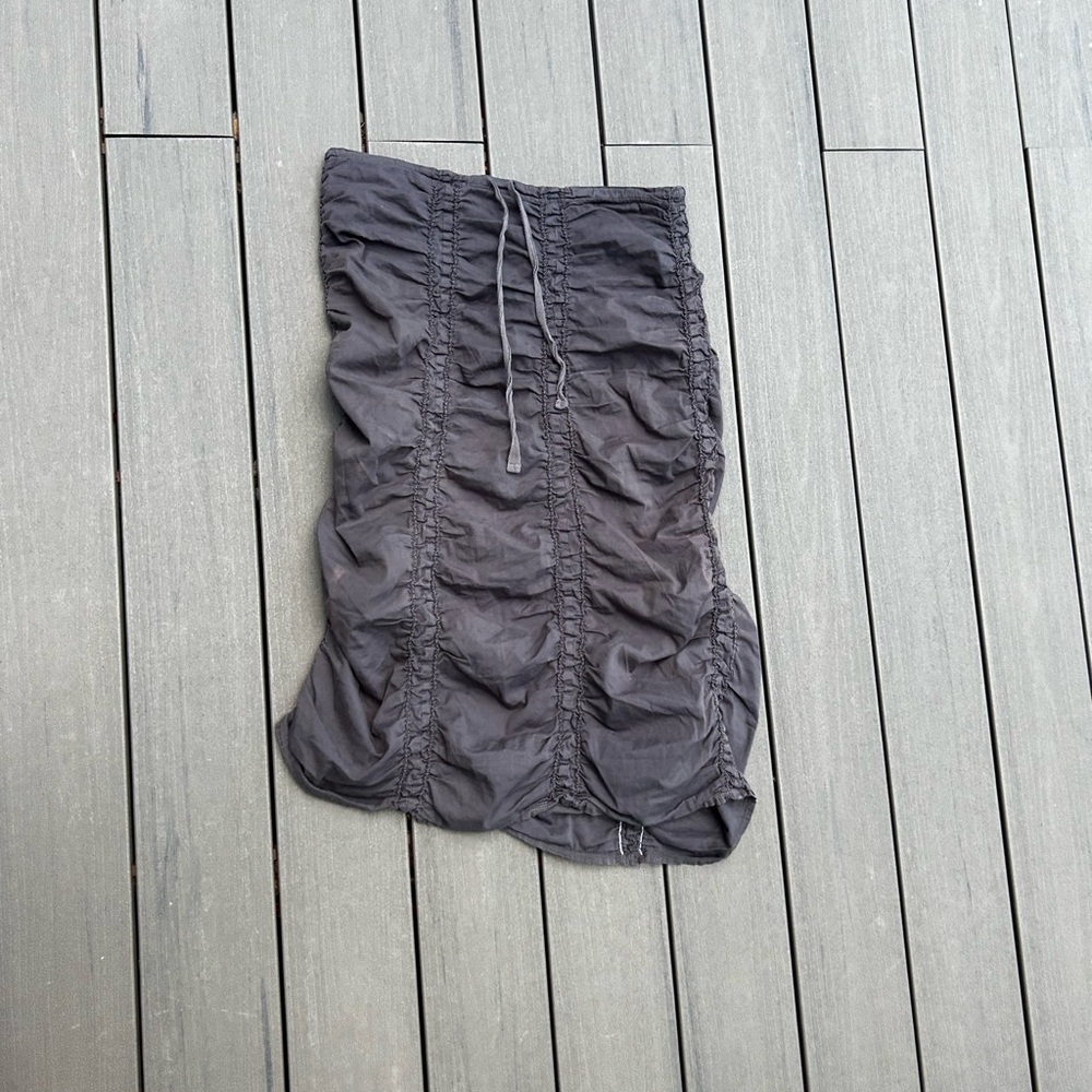 Chic Dark Gray Gathered Midi Skirt